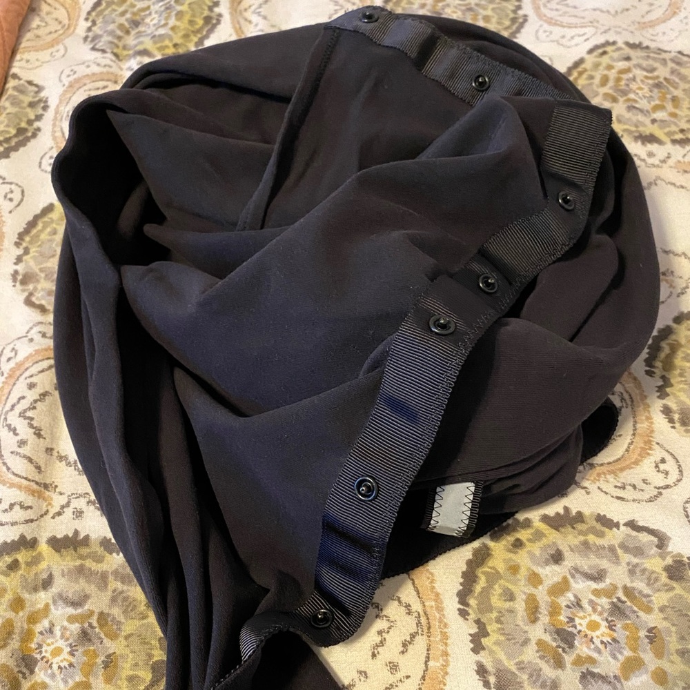 Lululemon Black Vinyasa Scarf
